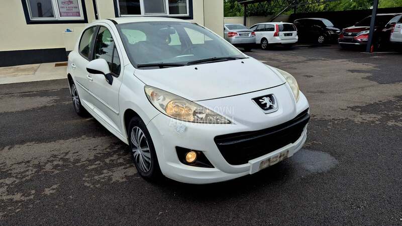 Peugeot 207 1.4TNG