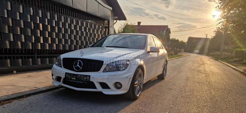 Mercedes Benz C 200 AMG