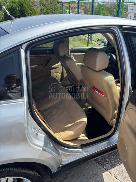 Volkswagen Passat B5.5 1.9 TDI Highline