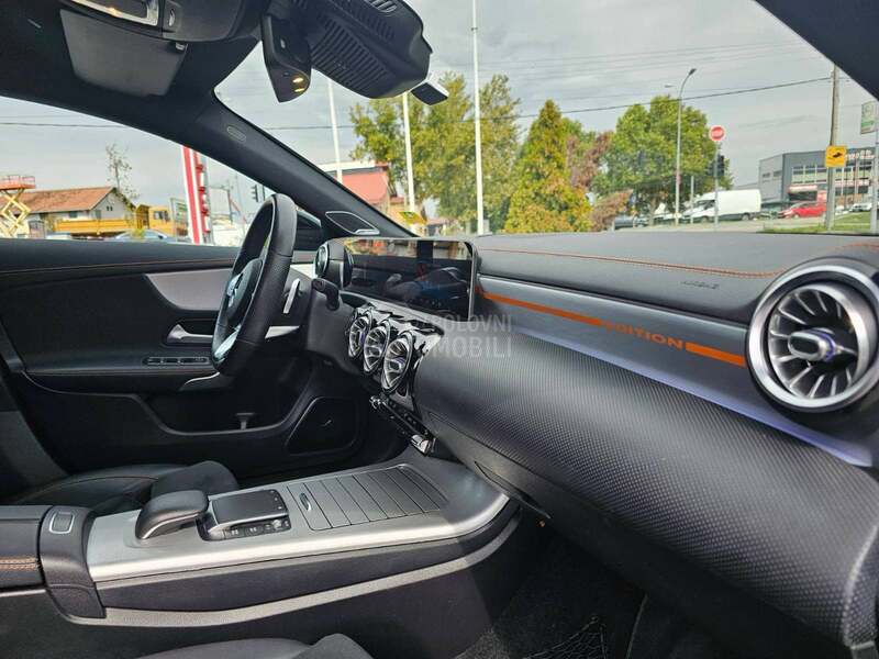 Mercedes Benz CLA 200 Shooting Brake 