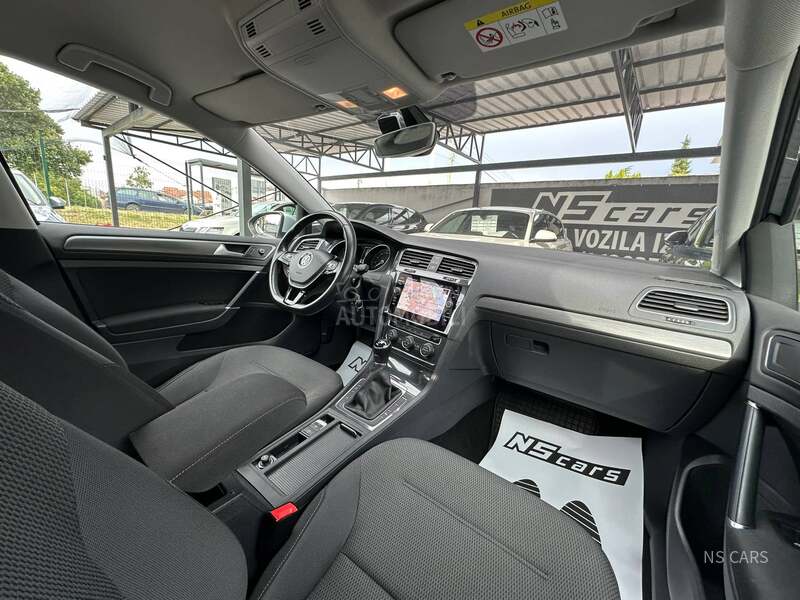 Volkswagen Golf 7 1.5 TGI METAN
