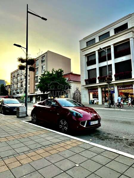 Renault Wind 