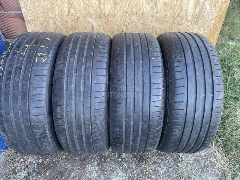 Pirelli 245/45 R18 Letnja