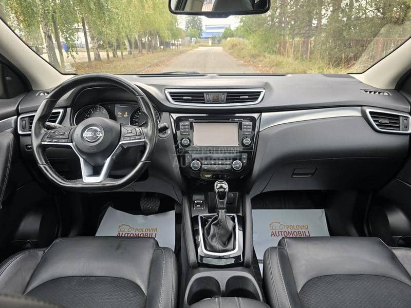 Nissan Qashqai 1.2B AUTO/LED/PANO