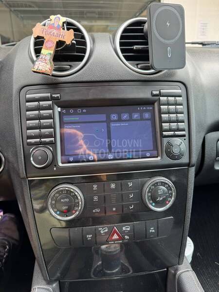 Multimedija 4/32GB Carplay