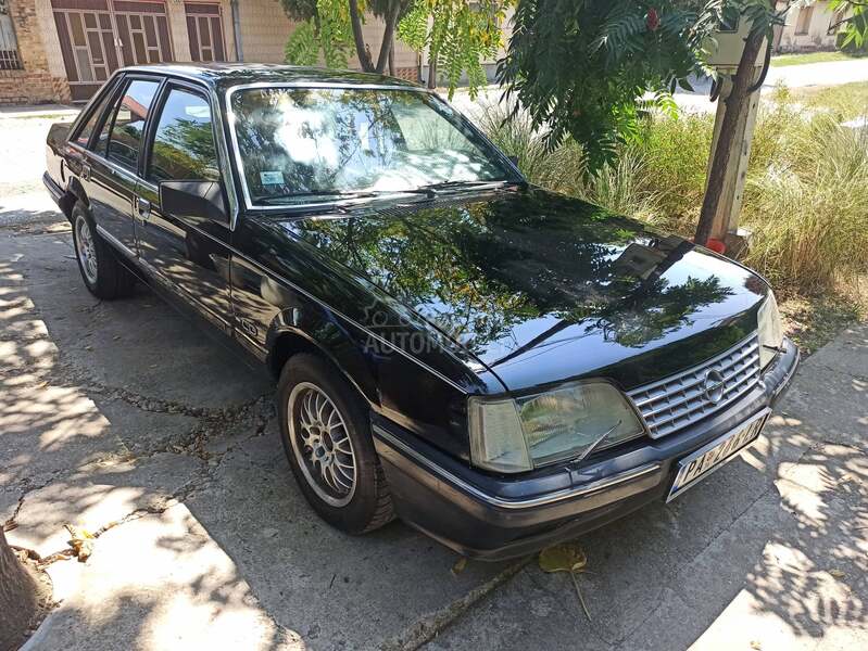 Opel Senator CD no