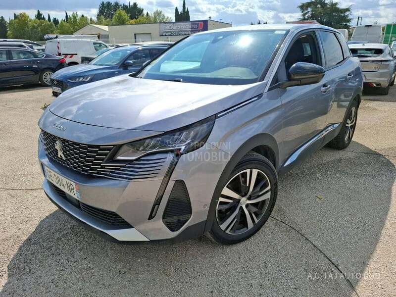 Peugeot 3008 1.5 HDI ALLURE