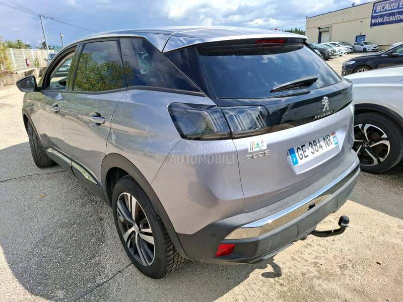Peugeot 3008 1.5 HDI ALLURE