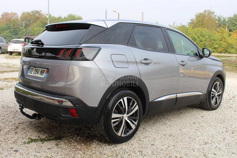 Peugeot 3008 1.5 HDI ALLURE