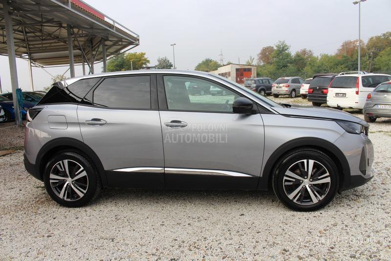 Peugeot 3008 1.5 HDI ALLURE