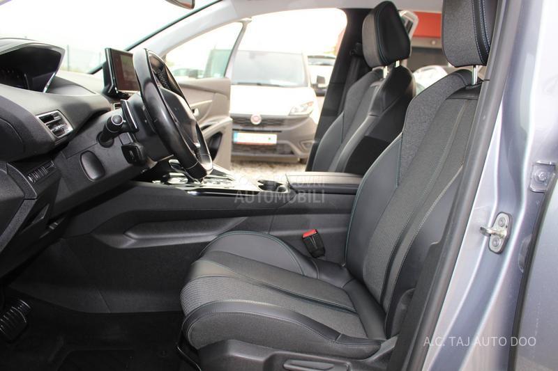 Peugeot 3008 1.5 HDI ALLURE
