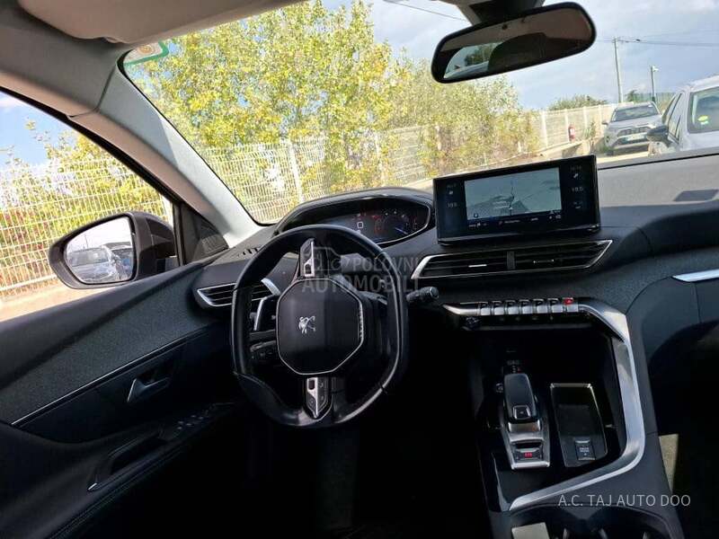 Peugeot 3008 1.5 HDI ALLURE