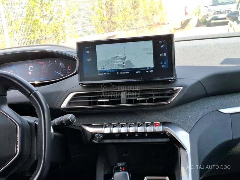 Peugeot 3008 1.5 HDI ALLURE