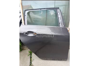 zadnja desna vrata za Peugeot 2008 od 2013. do 2016. god.
