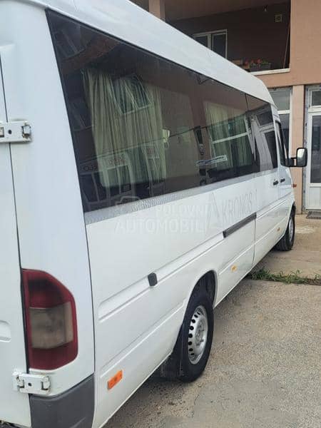 Mercedes Benz 311CDI