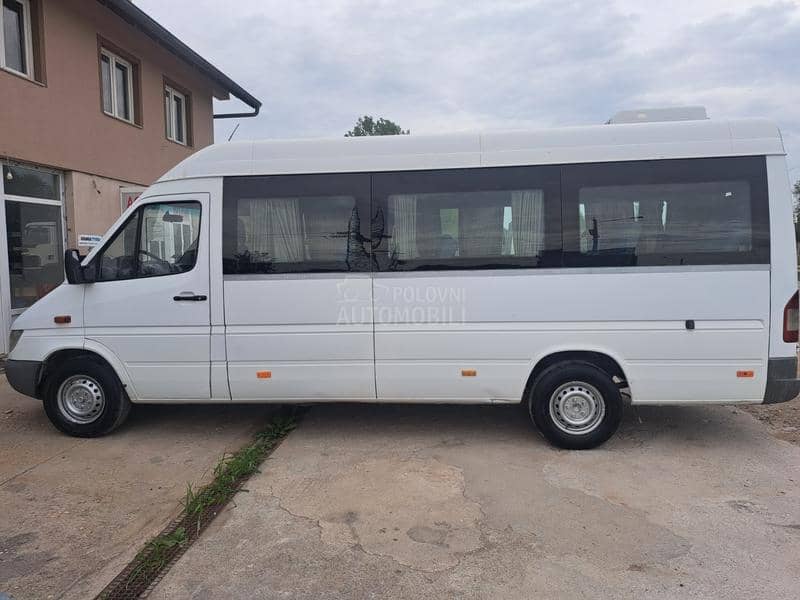 Mercedes Benz 311CDI