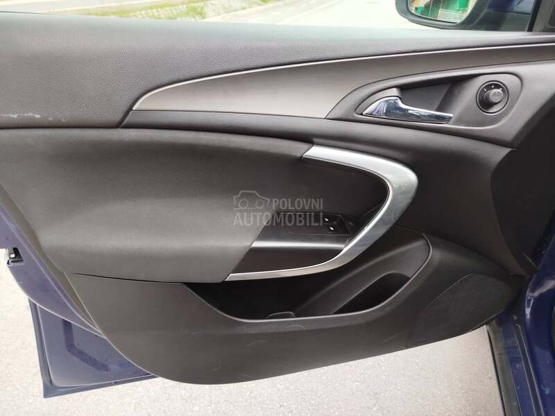 Opel Insignia 2.0cdti