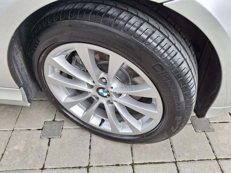 BMW 320 d restailing