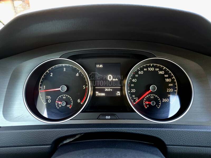 Volkswagen Golf 7 1.6 TDI COMFORTLINE