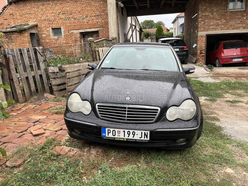 Mercedes Benz C 200 