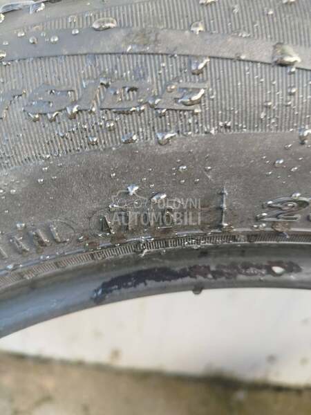 Nexen 235/55 R17 Letnja