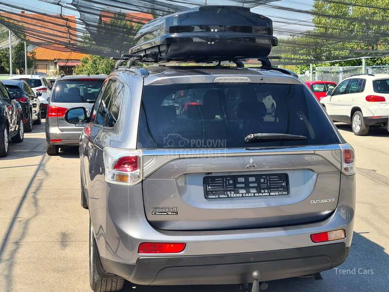 Mitsubishi Outlander 2.0 B INTENSE