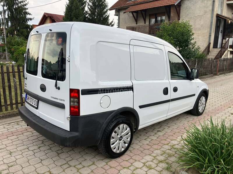 Opel Combo 1.3 cdti