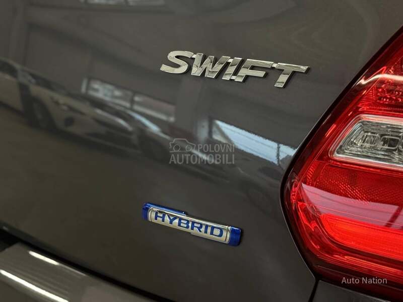 Suzuki Swift Elegance AT