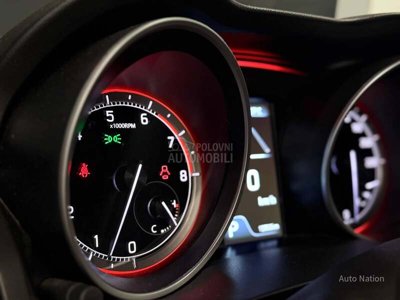 Suzuki Swift Elegance AT