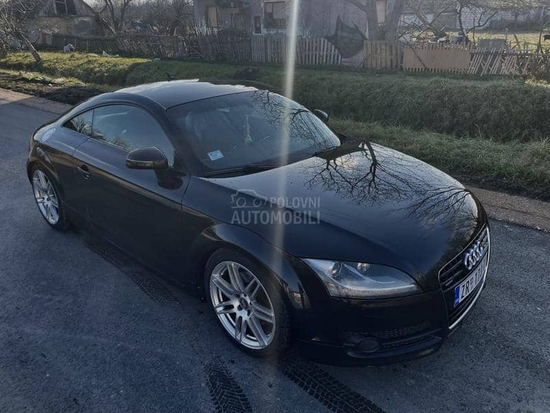 Audi TT 2.0 QUATTRO