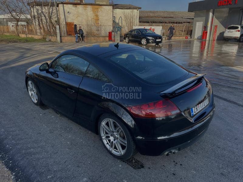 Audi TT 2.0 QUATTRO