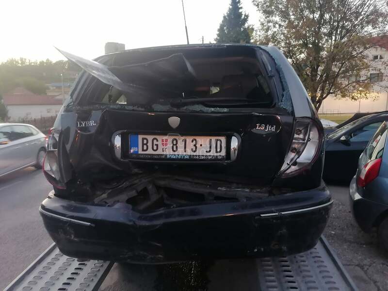 Lancia Lybra 1.9tdi