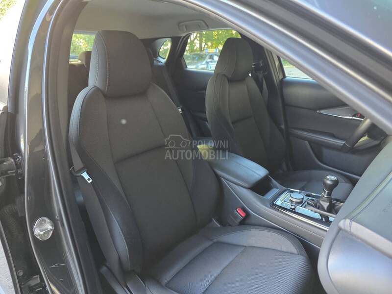 Mazda CX-30 HybridKuplj.ovde 1vl