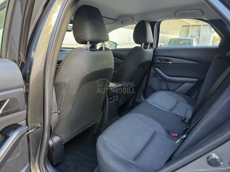 Mazda CX-30 HybridKuplj.ovde 1vl