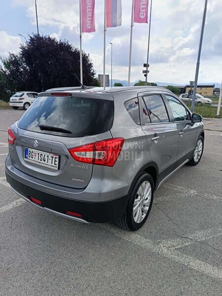 Suzuki SX4 S-Cross 4WD