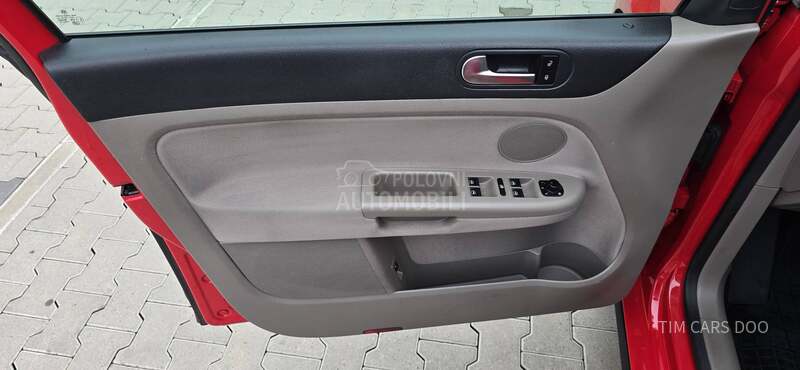Volkswagen Golf Plus 1.6 TDI K.A.O  N.O.V