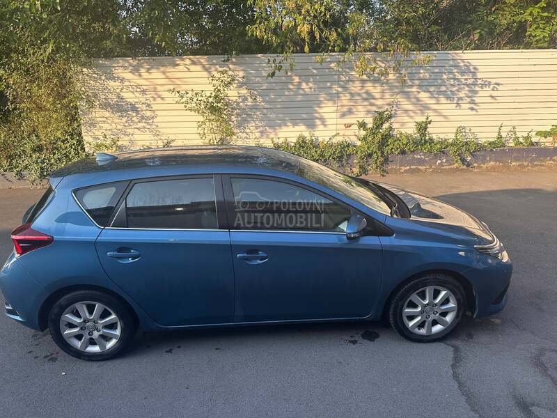 Toyota Auris 1.6 velmatic