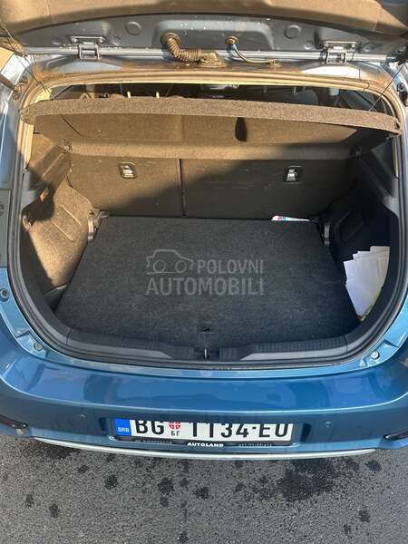 Toyota Auris 1.6 velmatic