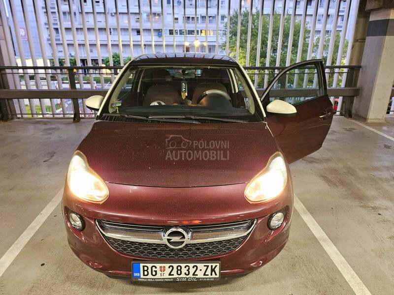 Opel Adam 
