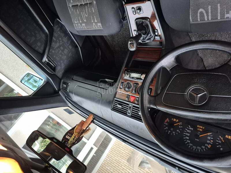 Mercedes Benz C 180 1800