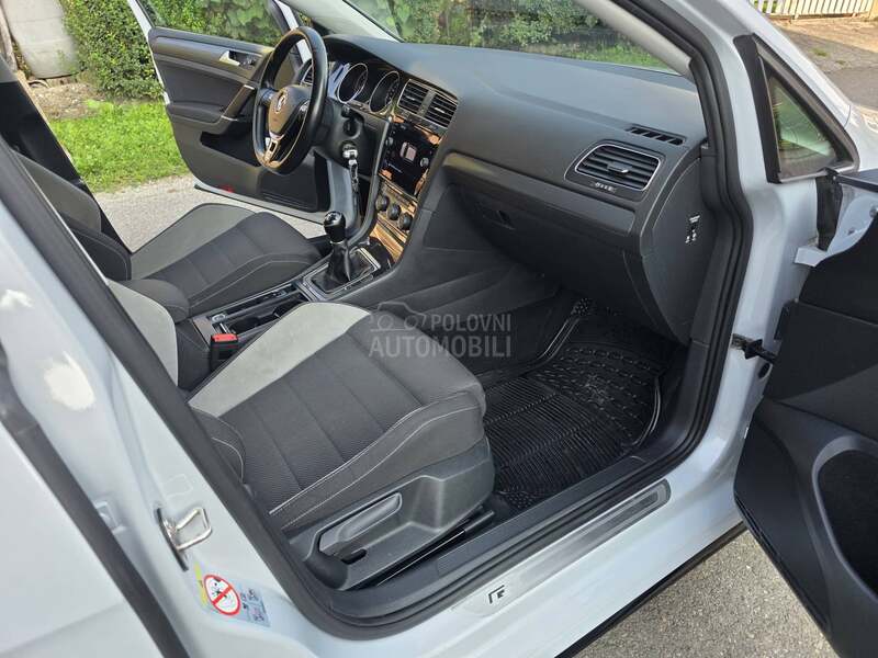 Volkswagen Golf 7 2.0 tdi Rline