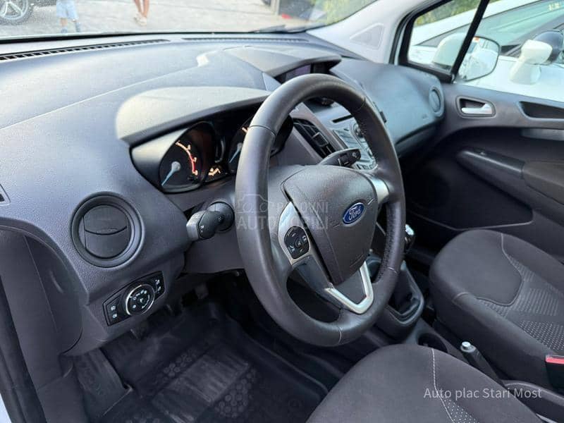 Ford Transit Courier ford