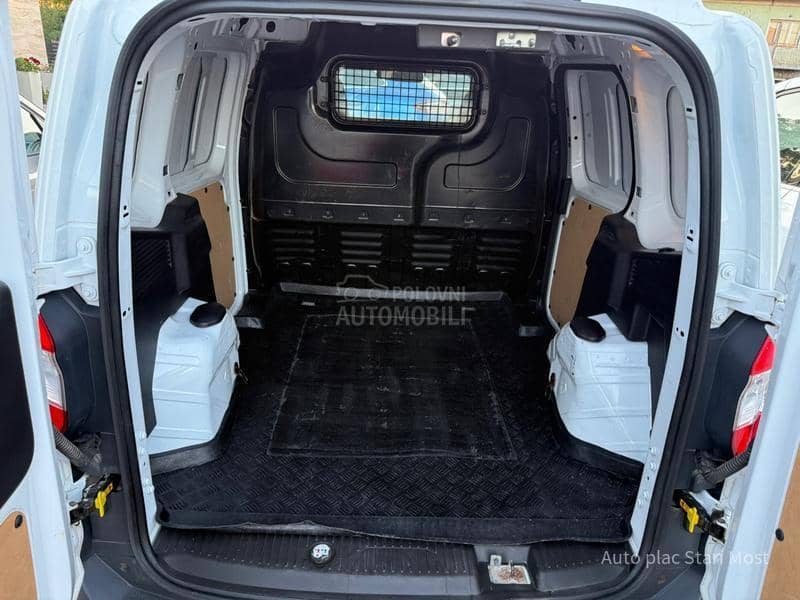 Ford Transit Courier ford