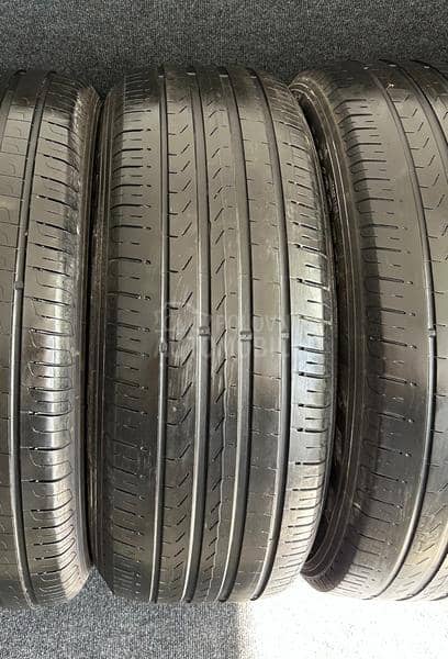 Pirelli 235/60 R18 Letnja