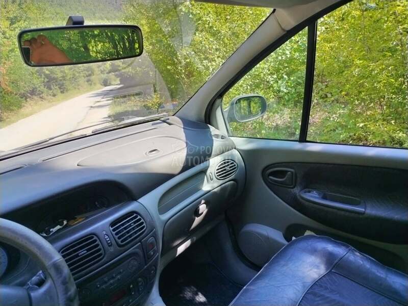 Renault Scenic 2.0