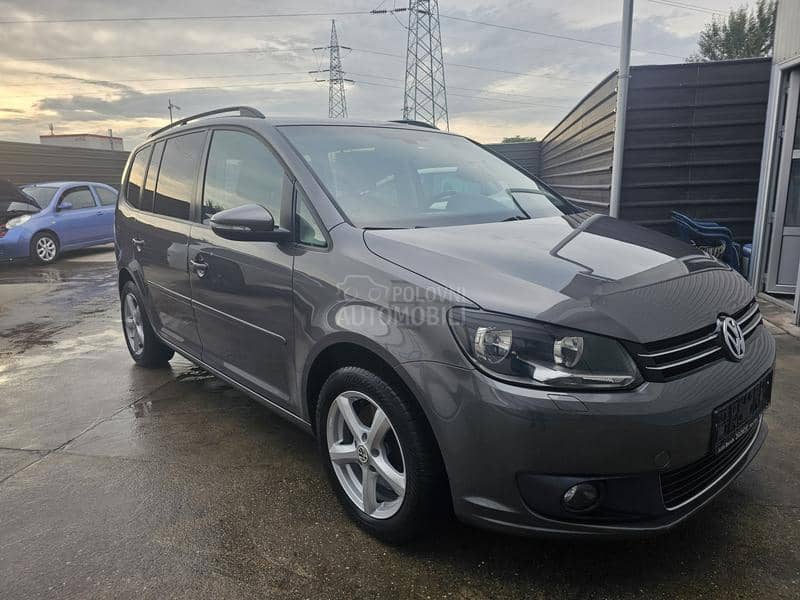 Volkswagen Touran 2.0TDI DSG Volkswagen Touran 2.0TDI DSG
