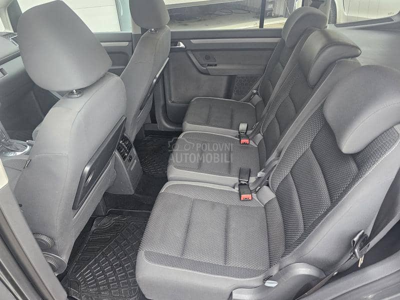 Volkswagen Touran 2.0TDI DSG Volkswagen Touran 2.0TDI DSG