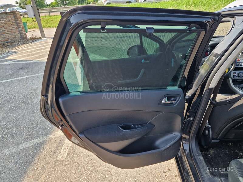 Peugeot 308 A K C I J A