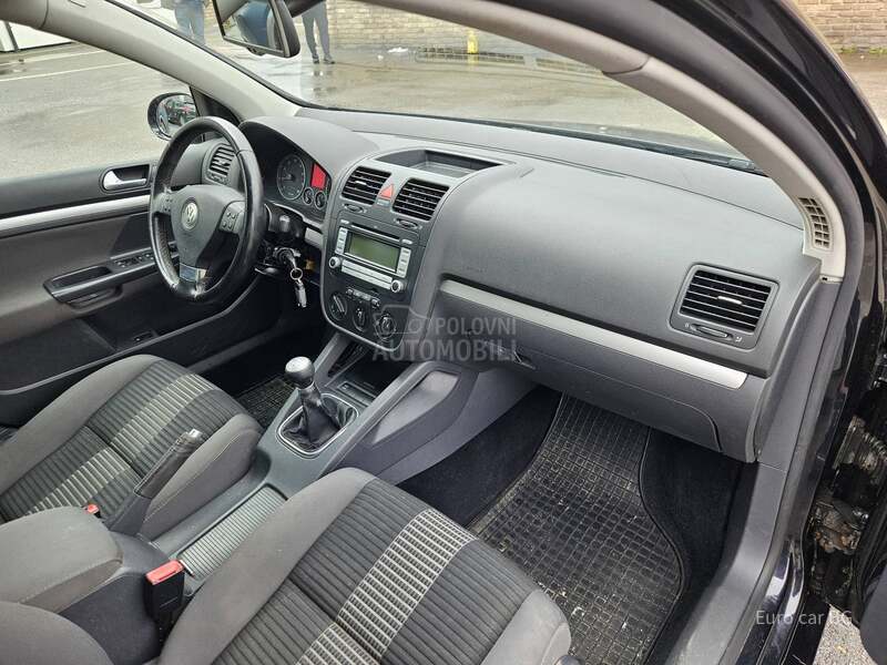 Volkswagen Golf 5 A K C I J A
