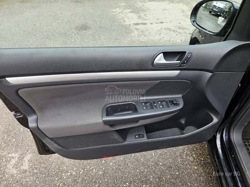 Volkswagen Golf 5 A K C I J A